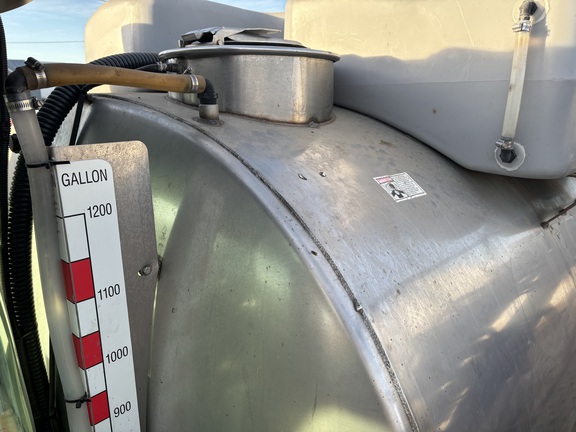 2014 Case IH Patriot 4430 Sprayer/High Clearance