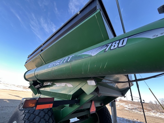 2005 Brent 780 Grain Cart