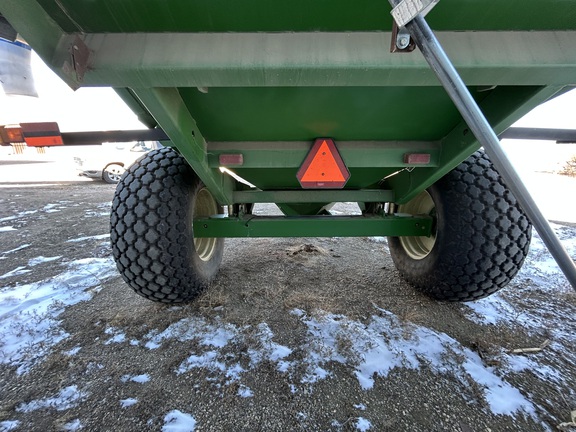 2005 Brent 780 Grain Cart