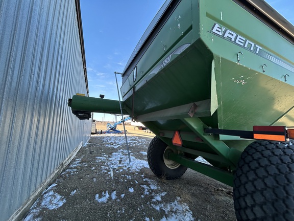 2005 Brent 780 Grain Cart