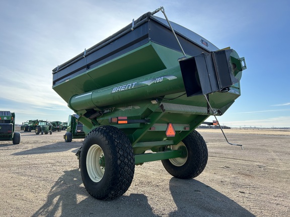 2005 Brent 780 Grain Cart