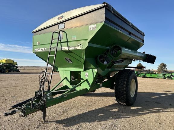 2005 Brent 780 Grain Cart