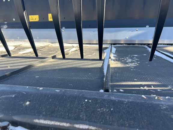 2021 MacDon FD135 Header Combine