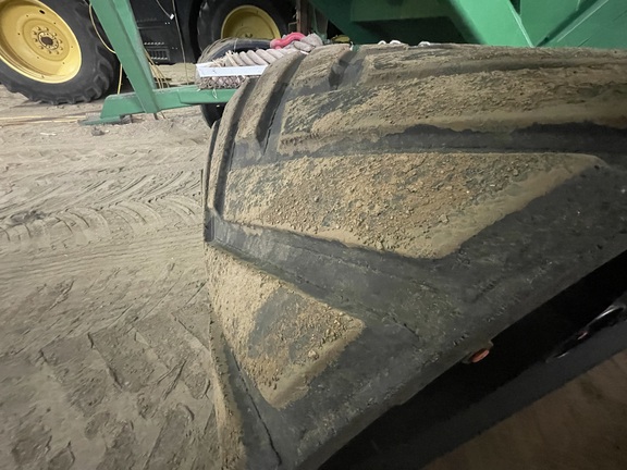 2014 J&M 1501-22 Grain Cart