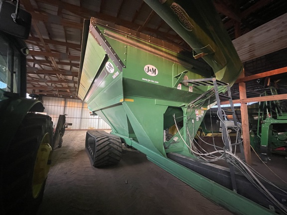 2014 J&M 1501-22 Grain Cart