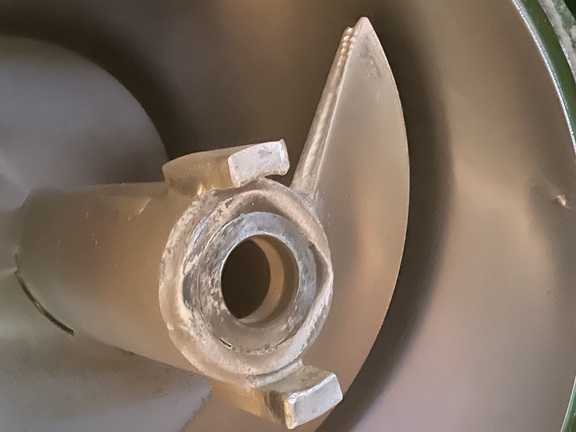 2014 J&M 1501-22 Grain Cart