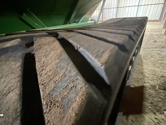 2014 J&M 1501-22 Grain Cart