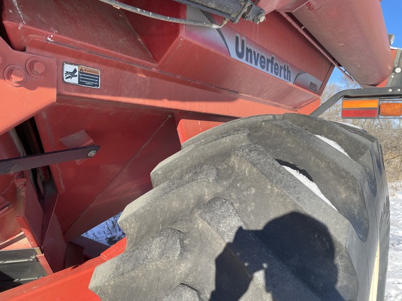 2004 Unverferth 8250 Grain Cart