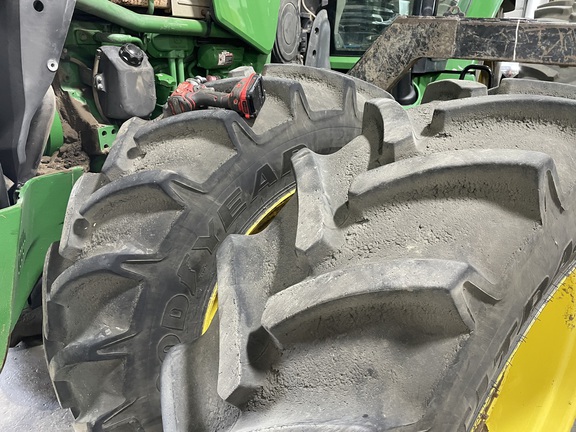 2010 John Deere 8295R Tractor