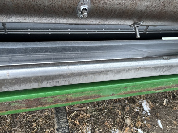 2023 John Deere HD40F Header Combine