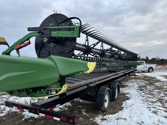 2023 John Deere HD40F Header Combine
