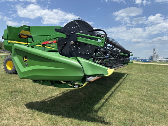 2023 John Deere HD40F Header Combine