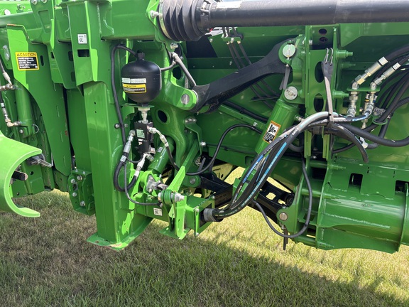 2023 John Deere HD40F Header Combine