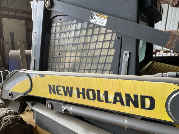 2007 New Holland L185 Skid Steer Loader