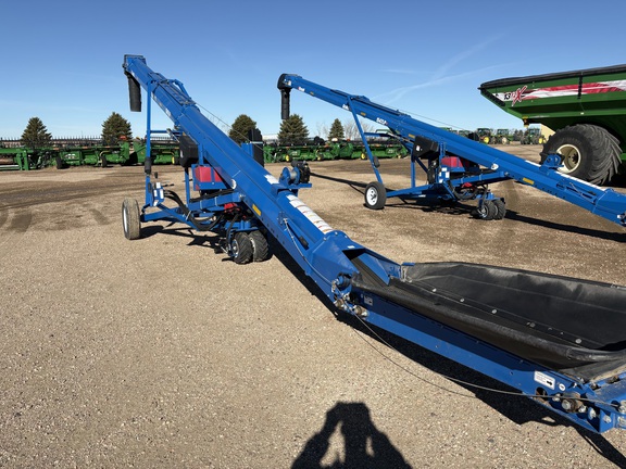 2023 Brandt 1547LP Grain Auger
