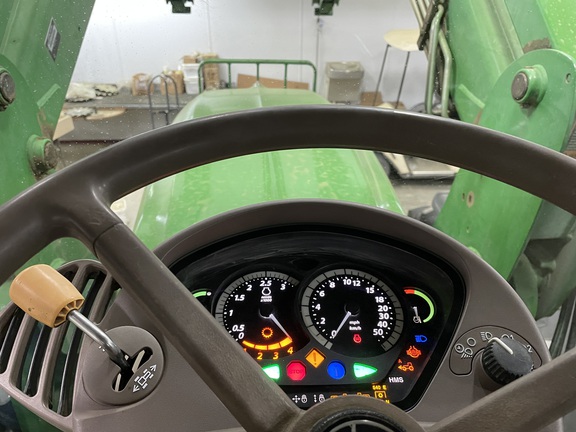 2009 John Deere 7330 Tractor