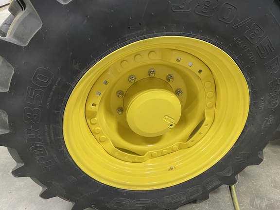 2009 John Deere 7330 Tractor