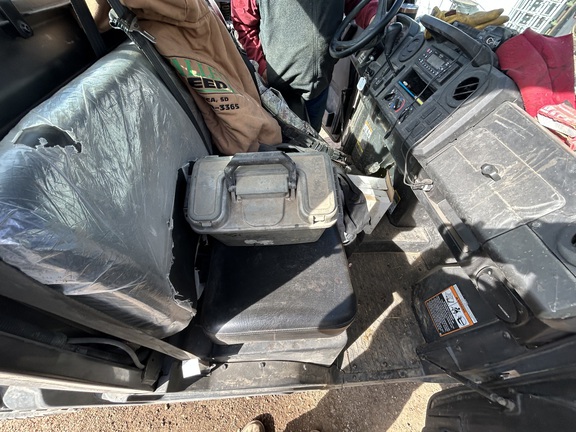 2024 John Deere XUV 835M ATV