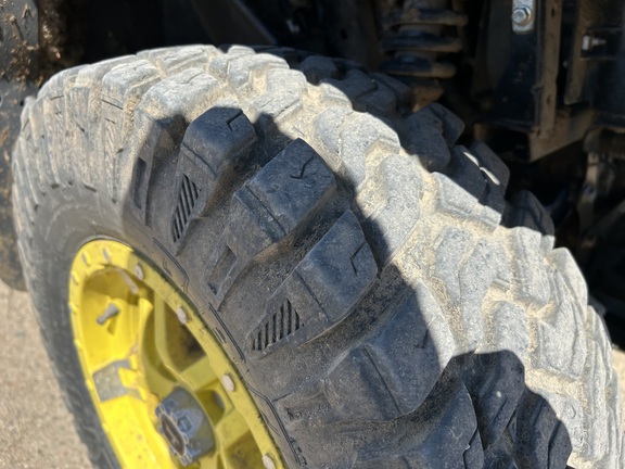 2024 John Deere XUV 835M ATV