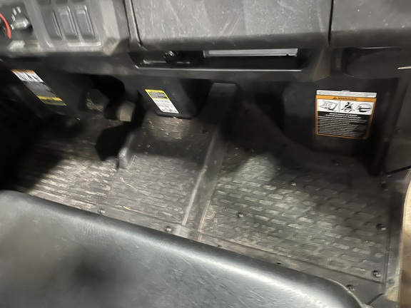 2024 John Deere XUV 835M ATV