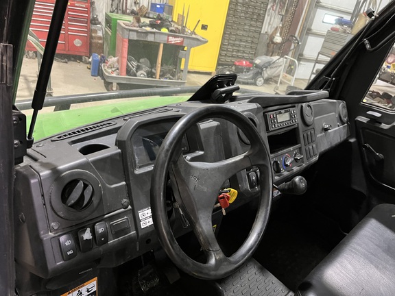 2024 John Deere XUV 835M ATV