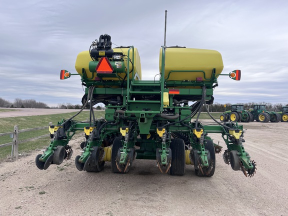 2015 John Deere DB80 Planter