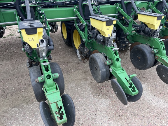 2015 John Deere DB80 Planter