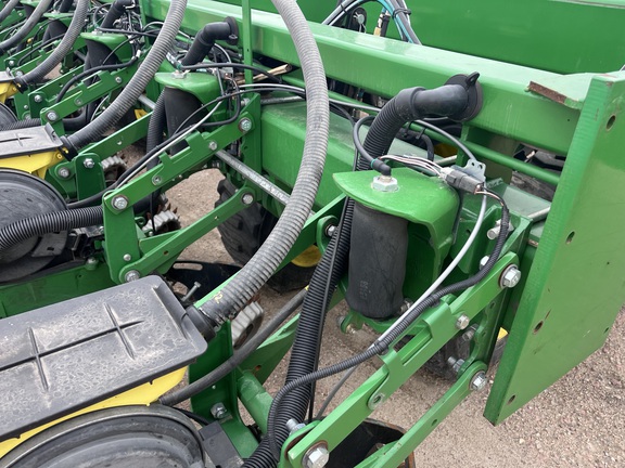 2015 John Deere DB80 Planter