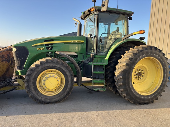 2010 John Deere 7930 Tractor