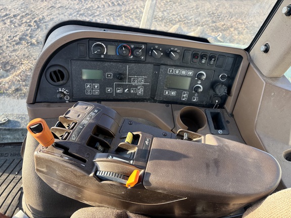 2010 John Deere 7930 Tractor