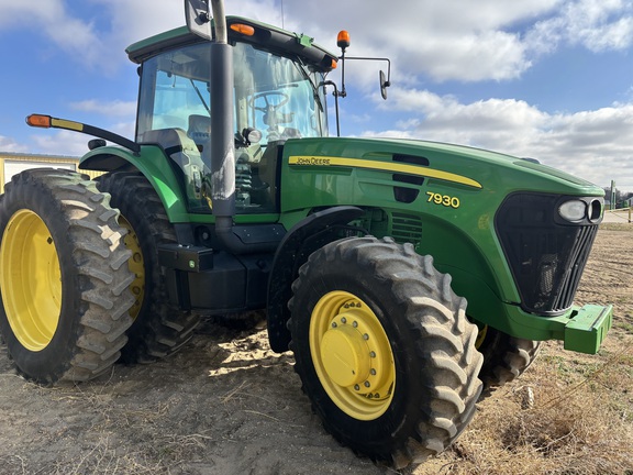 2010 John Deere 7930 Tractor