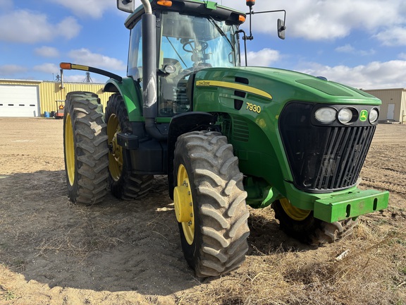 2010 John Deere 7930 Tractor