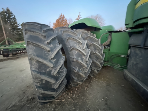 1998 John Deere 9300 Tractor 4WD