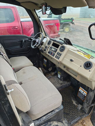 2022 John Deere XUV 835R ATV