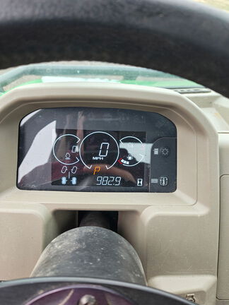 2022 John Deere XUV 835R ATV