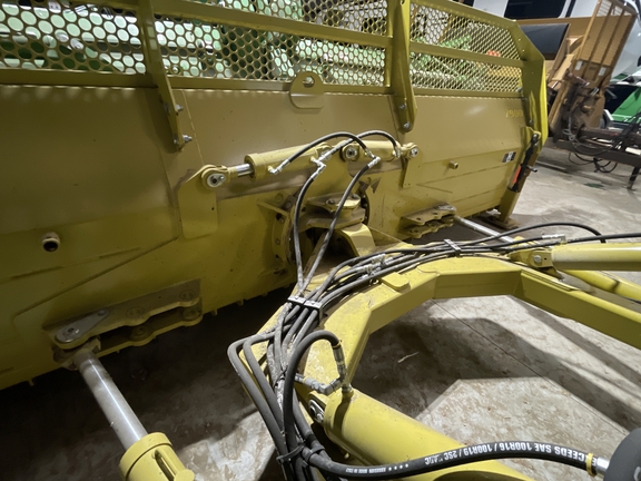 2021 John Deere 9520R Tractor 4WD