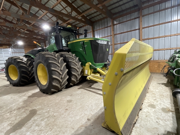 2021 John Deere 9520R Tractor 4WD