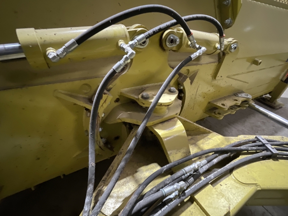 2021 John Deere 9520R Tractor 4WD