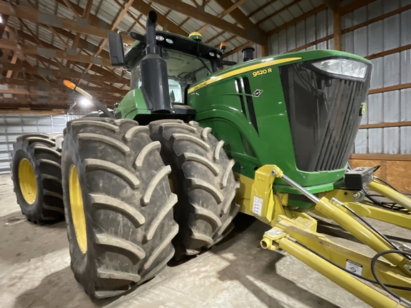 2021 John Deere 9520R Tractor 4WD