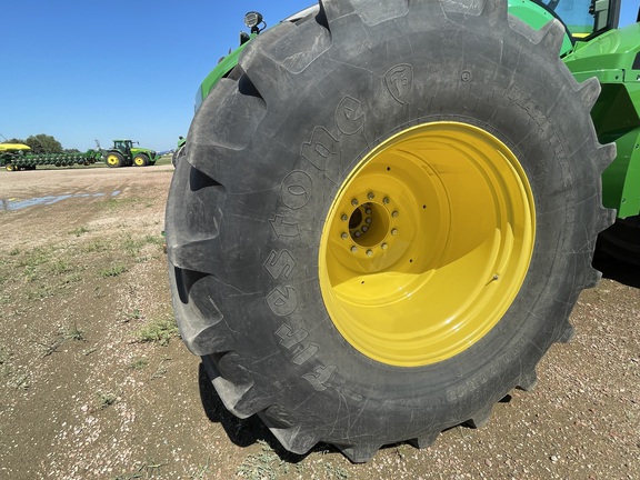 2021 John Deere 9520R Tractor 4WD