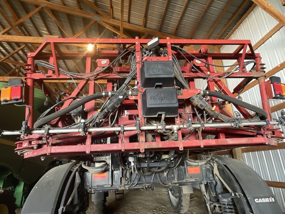 2011 Case IH Patriot 4420 Sprayer/High Clearance