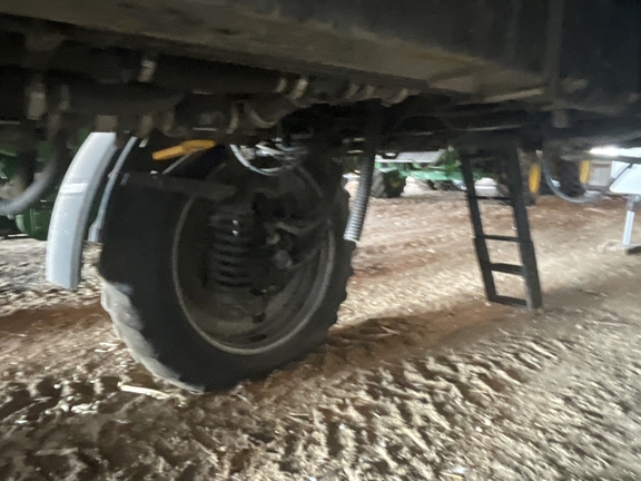 2011 Case IH Patriot 4420 Sprayer/High Clearance