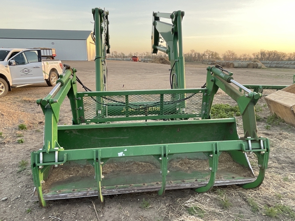 2009 John Deere 7830 Tractor