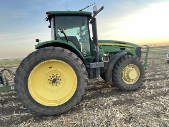 2009 John Deere 7830 Tractor