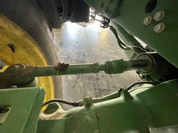 2015 John Deere 6175R Tractor