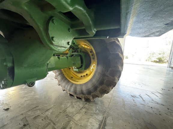 2015 John Deere 6175R Tractor