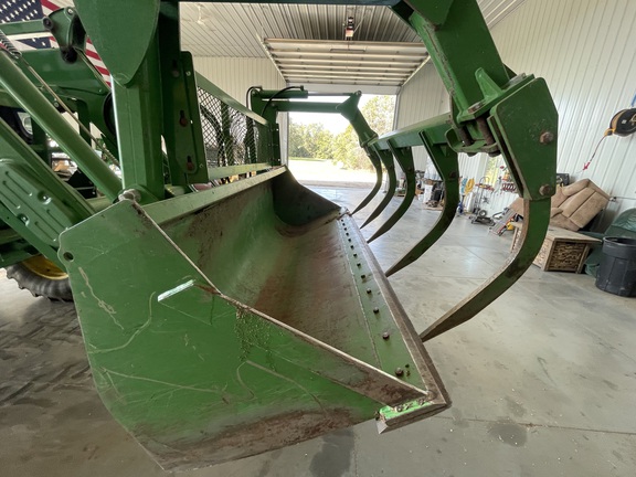 2015 John Deere 6175R Tractor