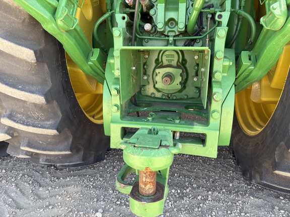2021 John Deere 8R 370 Tractor