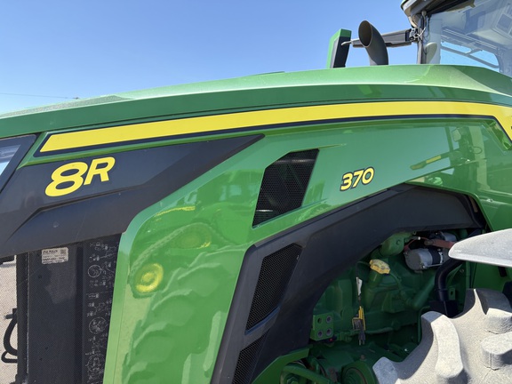 2021 John Deere 8R 370 Tractor