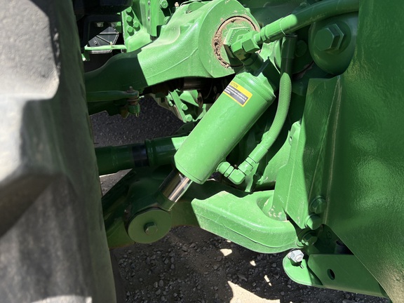 2021 John Deere 8R 370 Tractor